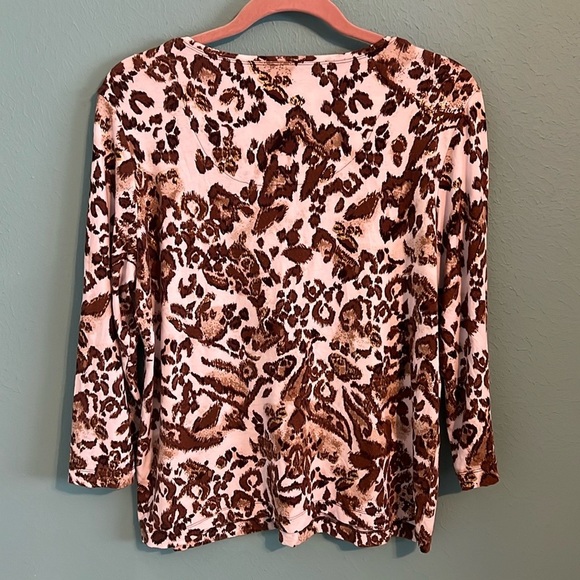 Chico’s Animal Leopard Tiger Print Stretch Top Blouse 2 Medium 12 Scoop Neck - Picture 6 of 6